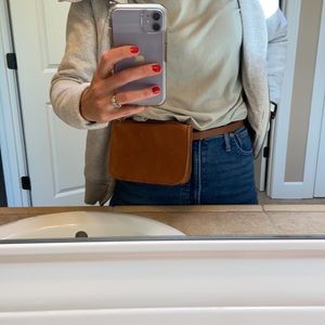 Madewell belt bag with adjustable strap
